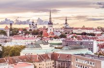Private Custom Walking Tour with Local Guide in Tallinn