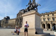 Louvre Museum & Mona Lisa Semi-Private Guided Tour (Max 6 People)