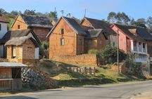 Antananarivo : Custom Walking Tour With A Guide (Private Tour)