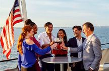 City Cruises Chicago: Fireworks Premier Plus Dinner Cruise 