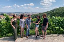 Prague Castle and Pubs Tour with Drinks Included