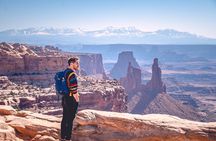 Arches Full Day Private Tour and Hike