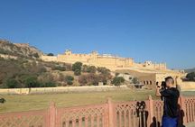 Jaipur: 1 Day Jaipur Experience By Car