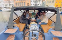 Guided Canal Tour in Copenhagen by Electric Boat