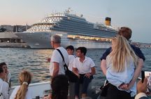 Istanbul Bosphorus Boat Cruise Tour ( MORNİNG or SUNSET )