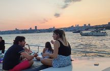 Istanbul Bosphorus Boat Cruise Tour ( MORNİNG or SUNSET )