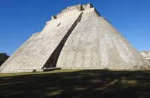 The secrets of Uxmal, Cenote and home made food