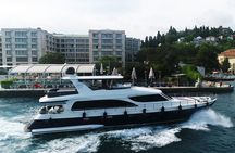 Luxury Bosphorus Yacht Cruise – Stopover in Asian Side
