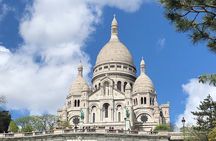 Visit of Montmartre with a treasure hunt