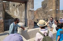 From Rome: Pompeii, Amalfi & Your Choice of Positano or Sorrento