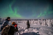 Northern Lights Hunting Photography Tour in Levi
