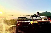 Batur Volcano Sunrise Jeep Tour and Floating Temple