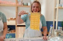 Cooking Class: Fresh Pasta Course with Wines at Lake Garda