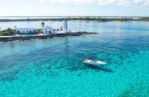 Private 4-Hour Rose Island charter Snorkeling Turtles & Beaching