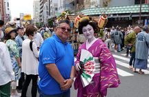 Tokyo Private Custom Tour with Local Guide