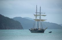 Antalya Pirate Boat Tour with Lunch and Roundtrip Transfer