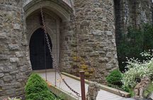 Full-Day Private Guided Tour of Hammond Castle and Boston