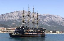 Kemer Pirate Boat Tour with Lunch & Transfer