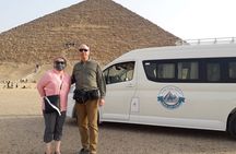 Private Tour to Pyramids and Egyptian Museum with Khan El Khalili