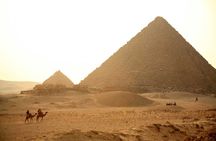 Full Day Tour from Giza Pyramids to Cairo with Egyptian Museum