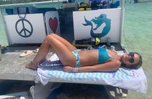 Frisky Mermaid Scenic Bay Cruise + Snorkeling Stop + Equipment