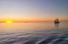 Broome-Sunset Dinner Cruise (a-la-carte Menu)