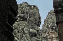 Angkor Wat Sunrise Private Tour via Tuk Tuk from Siem Reap 