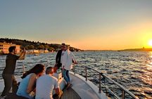 Bosphorus Sunset: An Enchanting Yacht Cruise in Istanbul