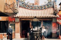 Private Cruise Tour from Keelung: Trip to Taipei