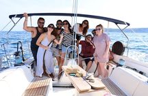 Private Skipper Sailing Tour for up to 11 people