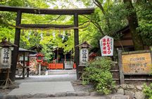Arashiyama Hidden Gems: Walking Tour escaping crowds