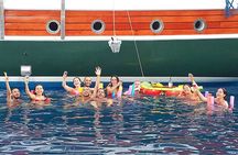 Bodrum Private Gulet Cruise with a Mediterranean Lunch