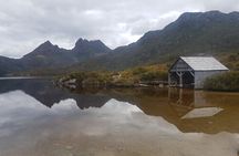 2 Day Cradle Mountain Tour / Hobart return / Inc. Accommodation