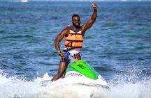 Parasailingcancun and Jet Ski tour over Cancun Bay 