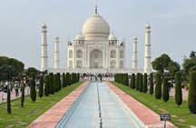 From Delhi : Taj Mahal and Agra Fort Tour by Superfast Train