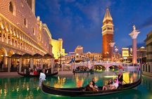 Vegas Strip Foodie Lovers Tour with Food Tours of America 