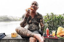 Hanoi Street Photography with a Pro – Phone & Camera