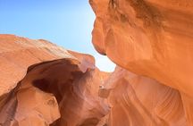 Upper Antelope Canyon All Hiking Tour