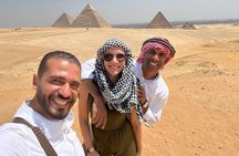 Private Giza Pyramids and Sphinx Tour with Lunch and Camel Ride