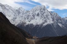 Private 12-Day Manaslu Circuit Trekking in Kathmandu