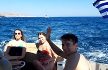 Motor Yacht (2026)Luxury Private Cruise Around Santorini