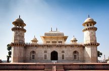Agra: Taj Mahal, Agra Fort and Baby Taj Private Tour by Tuk-Tuk