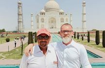 Top-Rated Taj Mahal Day Tour from Delhi by Gatimaan Express