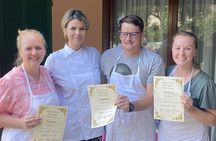 Cooking class in Tuscan Villa near Cortona