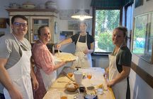 Cooking class in Tuscan Villa near Cortona