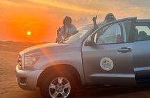 Guided Desert Safari with Dinner and Quad Biking in Dubai