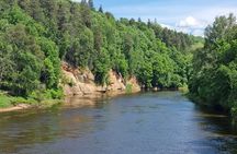 Hiking in Sigulda - the Switzerland of Latvia