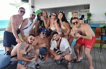 Half-Day Private Rose Island Party Yacht Getaway