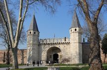 Istanbul: Topkapi Palace Guided Tour and Skip The Line