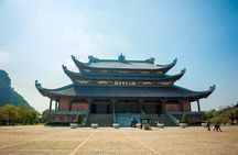 Bai Dinh Pagoda, Trang An boat and Mua Cave Limousine from Hanoi